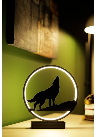 Bozkurt Metal Led Masa Lambası Yalnız Kurt Temalı Dekoratif Gece Lambası Led Özgürlük Simgesi Kurt