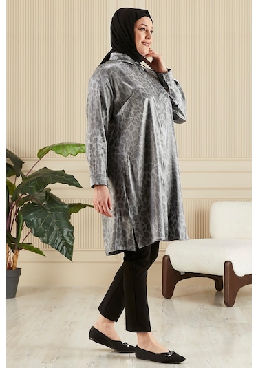 Kadın Tesettür Büyük Beden Leopar Desenli Uzun Gömlek Tunik 001