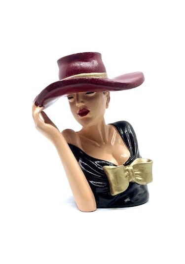 By Ari Şapkalı Kız Biblo (511665319)