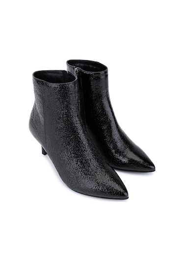 Tamer Tanca Kadın Hakiki Deri Siyah Rugan Topuklu Bot 1081 5411 Bn Bot Sk25-26 Sıyah Krsk Rgn SİYAH RGN Tamer Tanca Kadın Hakiki Deri Siyah Rugan Topuklu Bot 1081 5411 Bn Bot Sk25-26 Sıyah Krsk Rgn SİYAH RGN