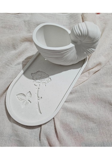 El Yapımı Salyangoz Saksı & Gül Dekorlu Tabak Seti Doğal Ve Zarif Dekoratif Set Beyaz