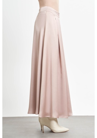 Önü Pileli Saten Bej Etek 001