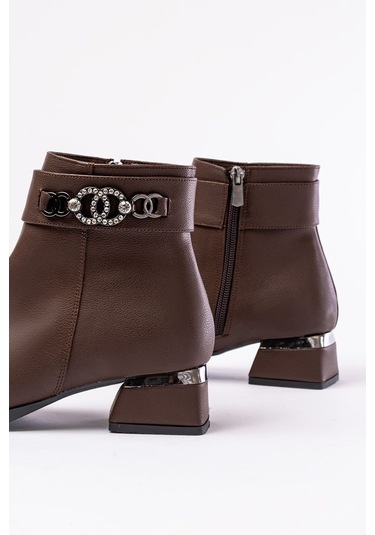 Rm-502 Kahverengi Toka Aksesuarlı Topuklu Fermuarlı Günlük Kadın Bot Kahverengi