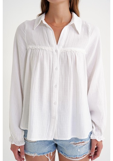 4677 Kadın Dantel Detaylı Müslin Gömlek Beyaz Beyaz 4677 Kadın Dantel Detaylı Müslin Gömlek Beyaz Beyaz