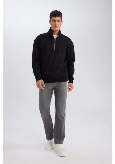 DeFacto Siyah 3 İplik Pamuklu Şardonlu İçi Polarlı Comfort Regular Fit Rahat Kalıp Dik Yaka Fermuarlı Kalın Sweatshirt D9067AXNSBK81