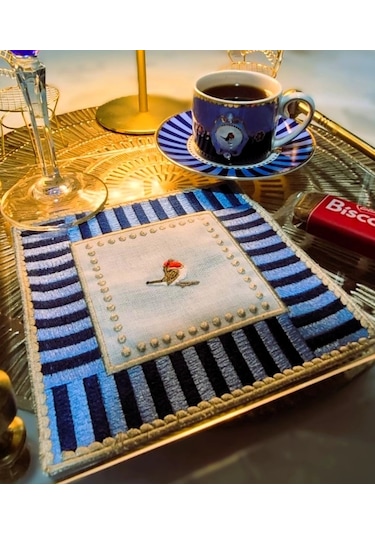 2 Adet Mavi Pip Studio Uyumlu Nakışlı Love Bird Detaylı Kokteyl Sunum Peçetesi Çok Renkli