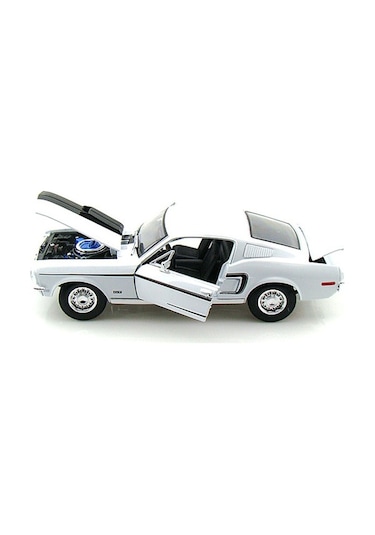 Maisto Ford Mustang Gt Cobra Jet 1968 1/18 Model Araba