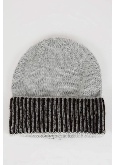 DeFacto Erkek Renk Bloklu Bere C7143AX24WNGR131