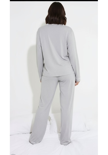 Düğmeli Biyeli Pijama Takımı Gri