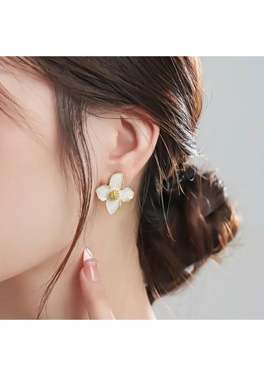 Bohemian Çiçek Desenli Küpe Altın Kaplama