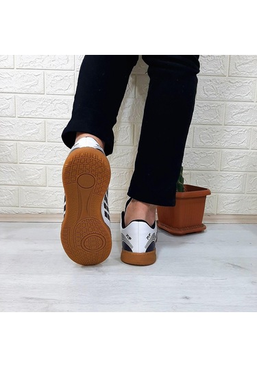 M.p 1351 Beyaz - Siyah Kaymaz Taban Futsal Futbol Ayakkabı 001