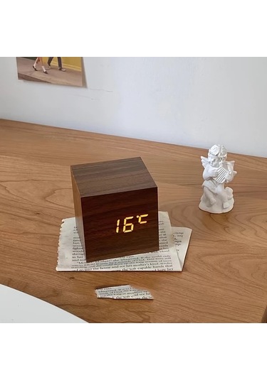 Dashanshop Ahşap 1 Adet Mini Dijital Sesle Çalışan Masa Alarm Saati 3 Alarm Ayarı Işık Usb Aaa Ahşap Rengi