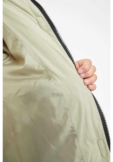 Defacto Kız Çocuk Su İtici Kapüşonlu Uzun Kaban A0891A823AUKH271 Haki Defacto Kız Çocuk Su İtici Kapüşonlu Uzun Kaban A0891A823AUKH271 Haki