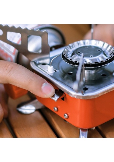 Dış Mekan Elektronik Ateşleme Sobaları Turist Taşınabilir Pişirme Aksesuarı Katlanabilir Gaz Ocağı Ayarlanabilir Çok Renkli