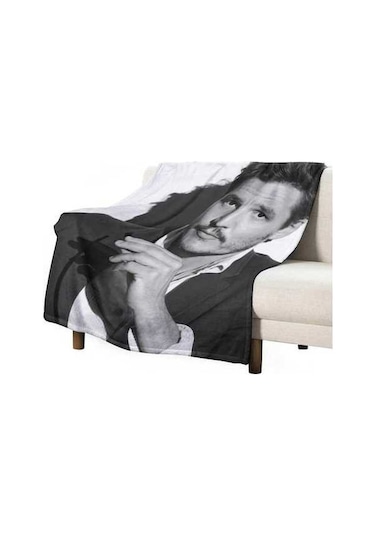 Flybuy 3d Baskılı Pedro Pascal Yumuşak Flanel Battaniye Xxs, Aile Ve Seyahat İçin Mükemmel Beyaz