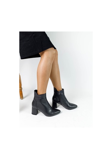 Hakiki Deri Siyah Mat Renk Fermuarlı Kalın Topuk Kadın Bot Bordo