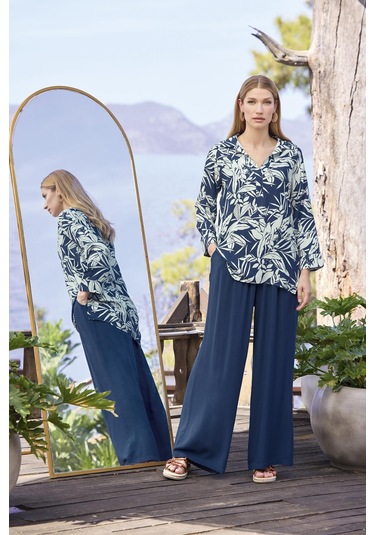 Monamise Kadın Yaprak Desenli Uzun Kollu Gömlek Yaka Alt Üst Takım 25016 Lacivert