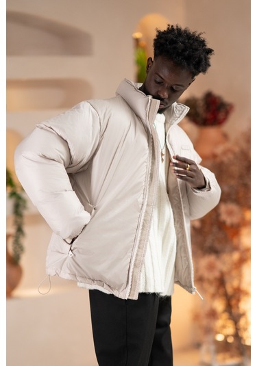 Oversize Bol Kesim Dik Yaka Fermuar Kapamalı Şişme Mont Krem