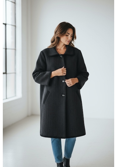 Kadın Önü Düğmeli Cepli Yakalı Kalın Triko Hırka Siyah