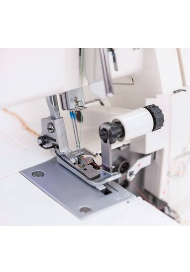 Singer 14Sh654 4 İplikli Overlok Makinesi