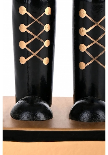 Karaca Home New Year Yılbaşı Nutcracker With Black Hat 25 Cm 153.09.01.1830