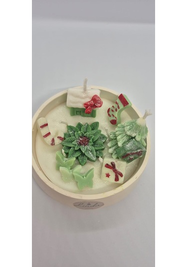 Yılbaşı Hediyelik Linda Kase Mum El Yapımı, Doğal Soya Mum Beyaz - Koyu Yeşil