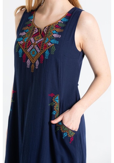 Kolsuz Şile Bezi Antik Nakışlı Midi Boy Elbise Lacivert Lcvt-lacivert Lacivert