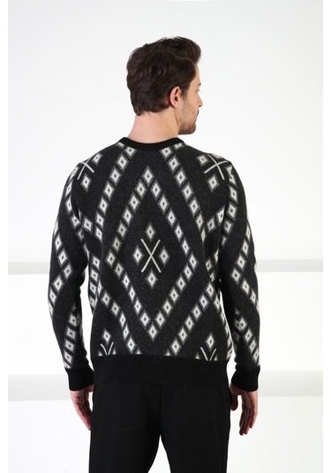 Ferraro Siyah Kare Desenli %100 Kuzu Yünü Erkek Kazak Siyah