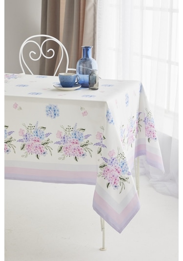 Ays Home Ortanca Çiçek Desen Yemek Masası Örtüsü