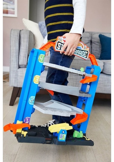 Hotwheels Maceraya Başlangıç Garajı Gnl70