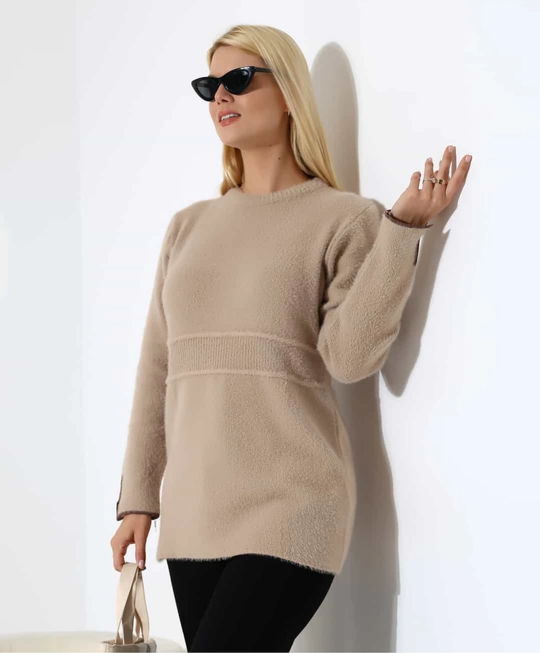 Bel Detaylı Yumuşak Triko Kazak Vizon