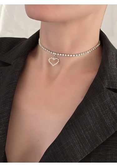 Tek Sıralı Kalp Figürlü Kristal Taşlı Choker Tasma Silver Renk Kolye Gümüş