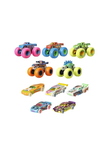 Hot Wheels Monster Trucks Karanlıkta Parlayan Araçlar HCB57