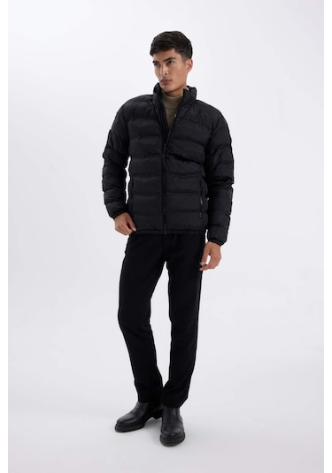 DeFacto Dik Yaka Şişme Mont Fermuarlı Çift Cepli Mevsimlik Hafif C4856AX24WNBK27