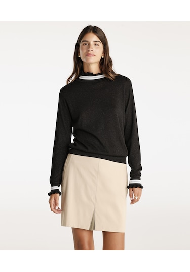 Yargıcı Önü Kontrast Detaylı Kısa Etek Bej