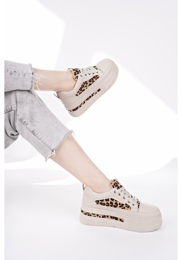 Muggo Zarina Kadın Kalın Taban Leopar Desenli Bağcıklı Günlük Sneaker Spor Ayakkabı Ten Muggo Zarina Kadın Kalın Taban Leopar Desenli Bağcıklı Günlük Sneaker Spor Ayakkabı Ten