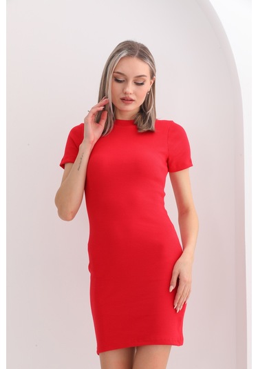 Kırmızı Vücuda Oturan Kısa Kollu Mini Fitilli Esnek Kalem Elbise Nar Çiçeği