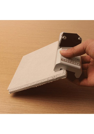 Honmex Alüminyum Profilli V Tipi Tahta Köşe Oyma Aleti - Ahşap, Plasterboard 45 Derece Kenar Düzeltici, Dayanıklı Sk5 Bıçağı