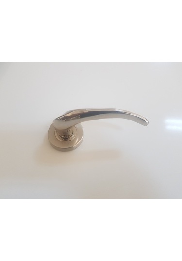 Çelik Kapı Kolu Rozetli Prinç Sultan Nikel Saten Sağ