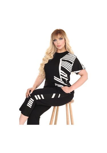 Melsay Butik Siyah Kısa Kol Yarım Çizgi Garnili Viskon Kapri Takım Siyah