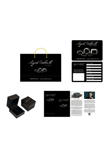 2.55 Karat Siyah Pirlanta 18 Ayar Siyah Altın