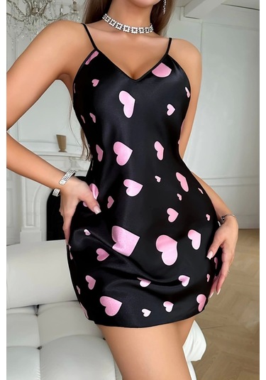 Pembe Kalp Desenli Siyah Saten Gecelik Siyah