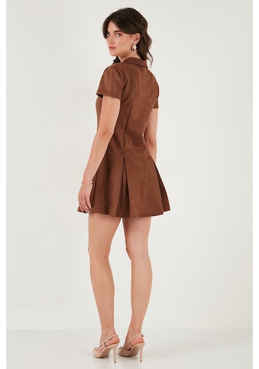 Lela Regular Fit Fermuarlı Polo Yaka Kısa Kollu Pileli Süet Bayan Elbise 5866438 Taba