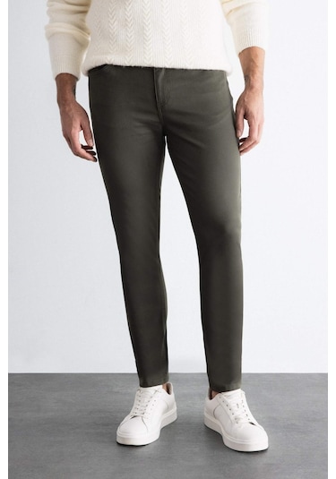 Defacto Chino Kanvas Pantolon Slim Fit Dar Kesim Pamuklu Esnek Dar Paça C9441AX24AUKH444 Haki Defacto Chino Kanvas Pantolon Slim Fit Dar Kesim Pamuklu Esnek Dar Paça C9441AX24AUKH444 Haki