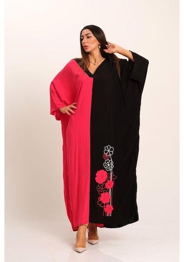 Kadın Pembe Siyah Garnili V Yaka Eteği Nakışlı Cepli Oversize Uzun Elbise - Pembe