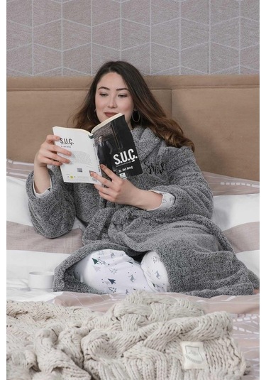 Uzun Welsoft Kapüşonlu Kadın Sabahlık Gri