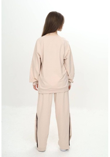 Unisex Çocuk 2 İplik Çıtçıtlı Alt&üst Eşofman Takımı %100 Pamuk Rahat Kalıp-299-eşt-0006 Bej Unisex Çocuk 2 İplik Çıtçıtlı Alt&üst Eşofman Takımı %100 Pamuk Rahat Kalıp-299-eşt-0006 Bej