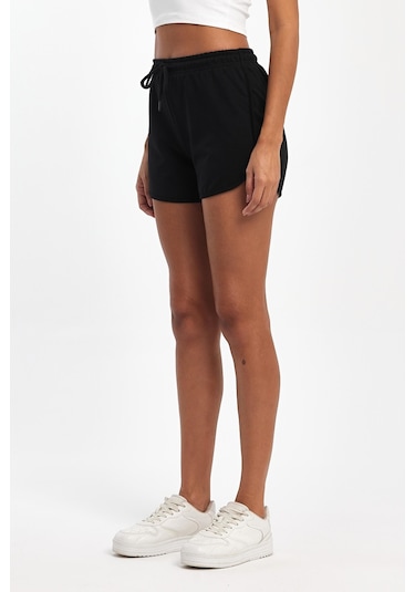 Kadın Yırtmaçlı Mevsimlik Premium Kumaş Regular Fit İpli Siyah Kısa Mini Şort