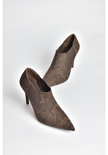Fox Shoes V820205207 Kahverengi Yılan Baskılı İnce Topuklu Kadın Ayakkabı Kahverengi