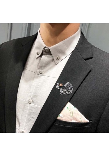 Gümüş Çin Tarzı Zodyak Ejderha Broş Sahte İnci Dekor Bahar Şenliği Pin Karikatür Hayvan Şekli Takım Elbise Yaka Şapka Çanta Rozeti Gümüş